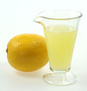 Lemon juice Powdered tea foot soak